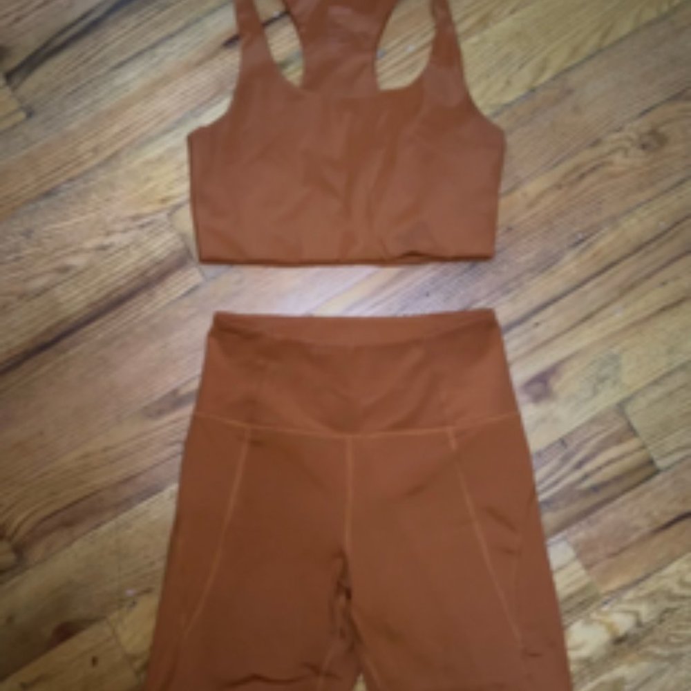 Girlfriend Collective Set in Rust - S - Lightly Used